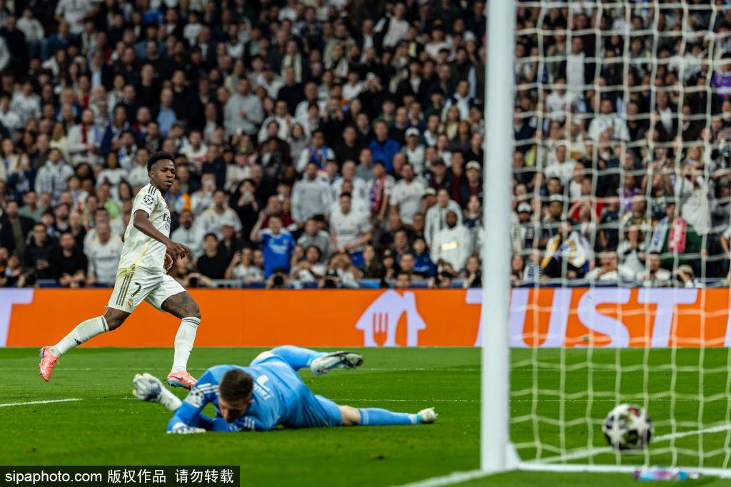 欧冠1/4决赛前夜：皇家马德里或再战拜仁——维尼修斯能否撕开“红色铁墙”？